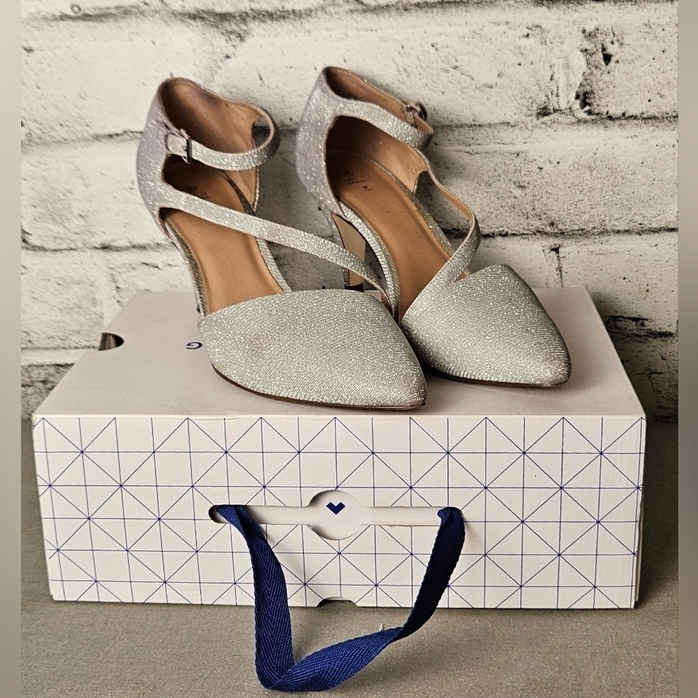 Call It Spring Emelya Silver Sparkly Ankle Strap Heels Size 10